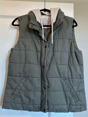 H&M Olive Green Hooded Zip Up Vest Size 12 (Large)